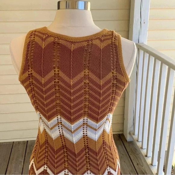 VERSONA Crochet Maxi Dress Carmel Latte Size Medium NWT Brown & Light Blue Boho - Picture 7 of 13
